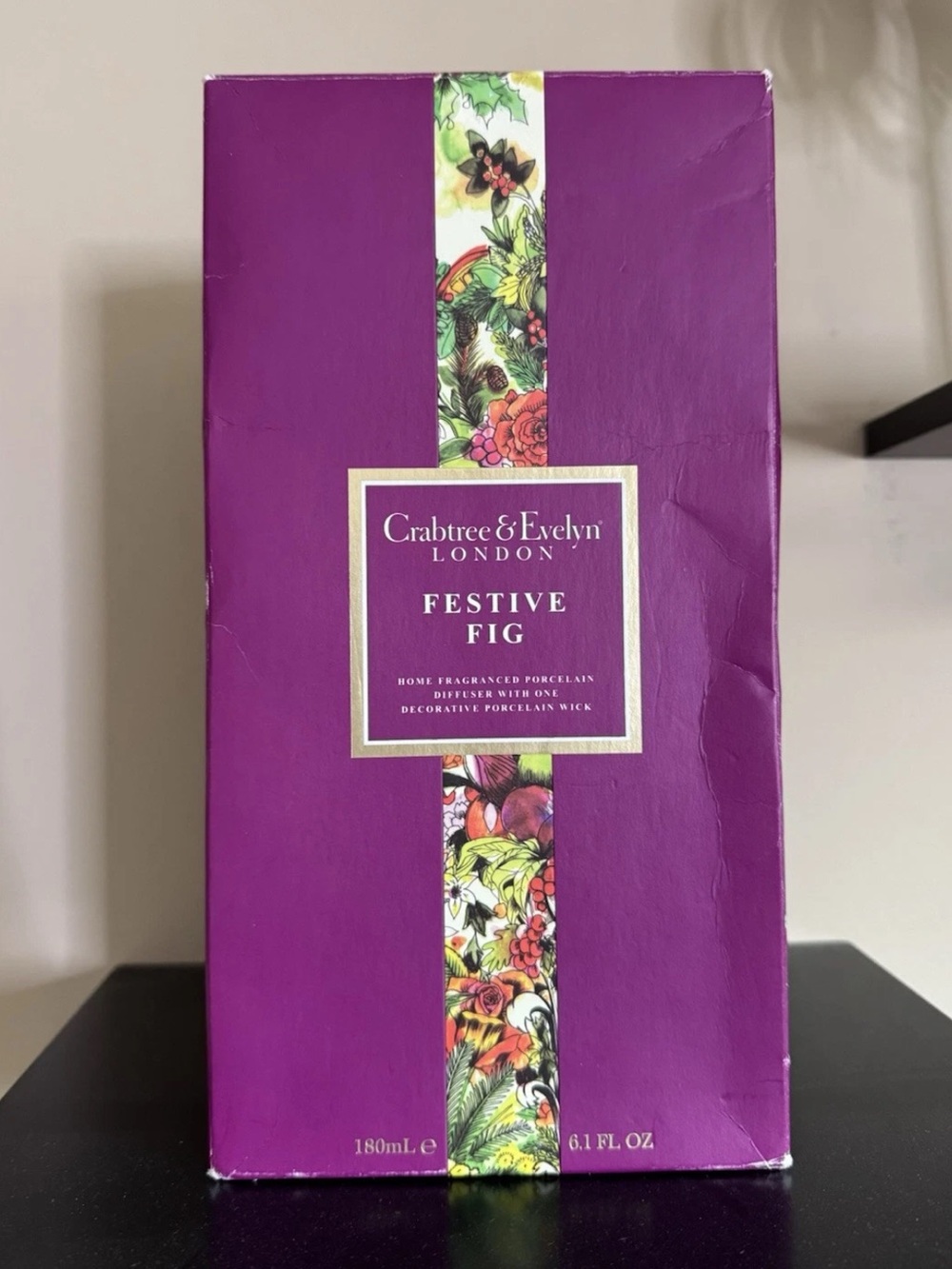 Crabtree & Evelyn FESTIVE FIG Fragrance Diffuser, PORCELAIN W/FIGURINE